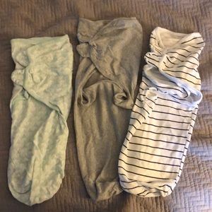 Set of SwaddleMe Velcro swaddles